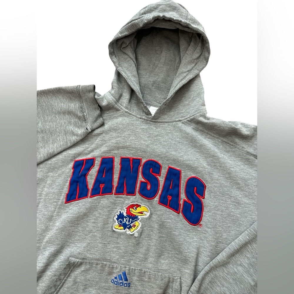 Vintage Y2K Kansas Jayhawks Men’s Adidas Hoodie Size XL Gray Thrashed‎ NCAA